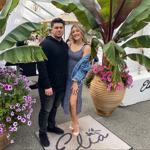 Meet your Posher, Hana - Picture 1 of 1